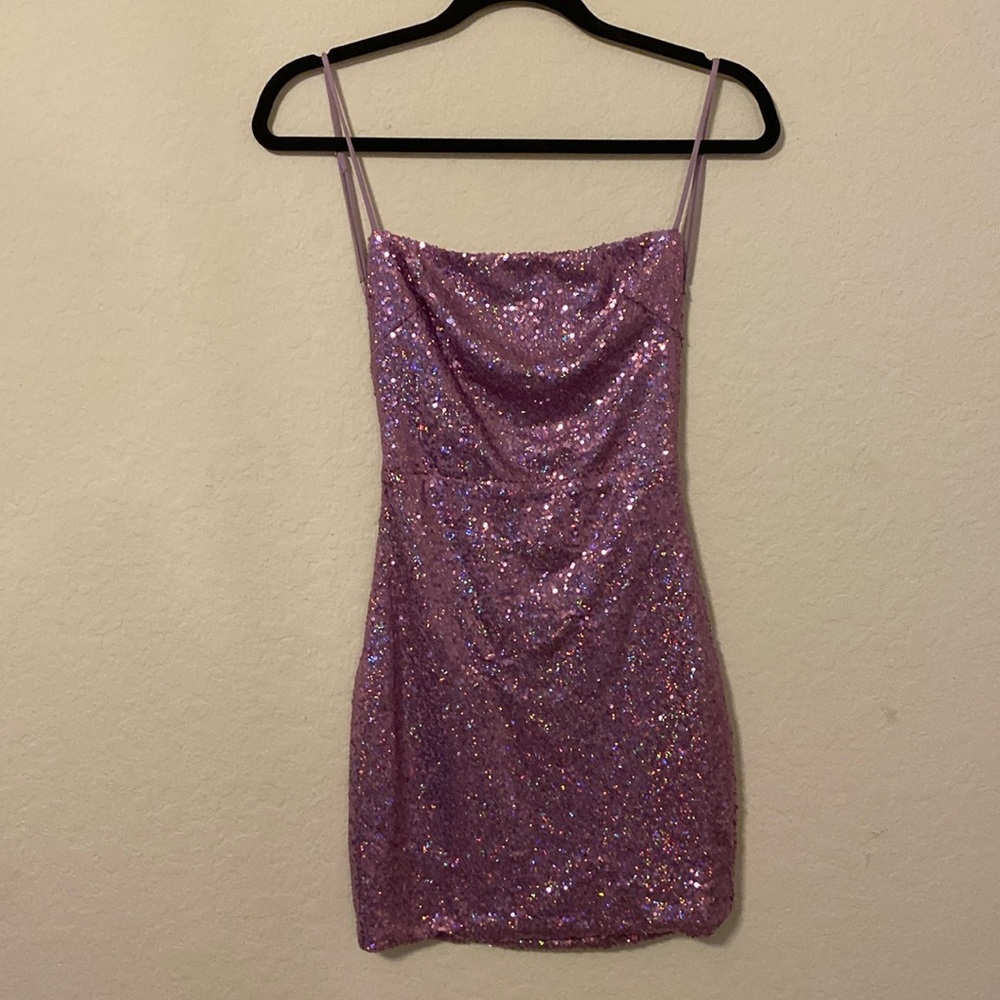 purple dress